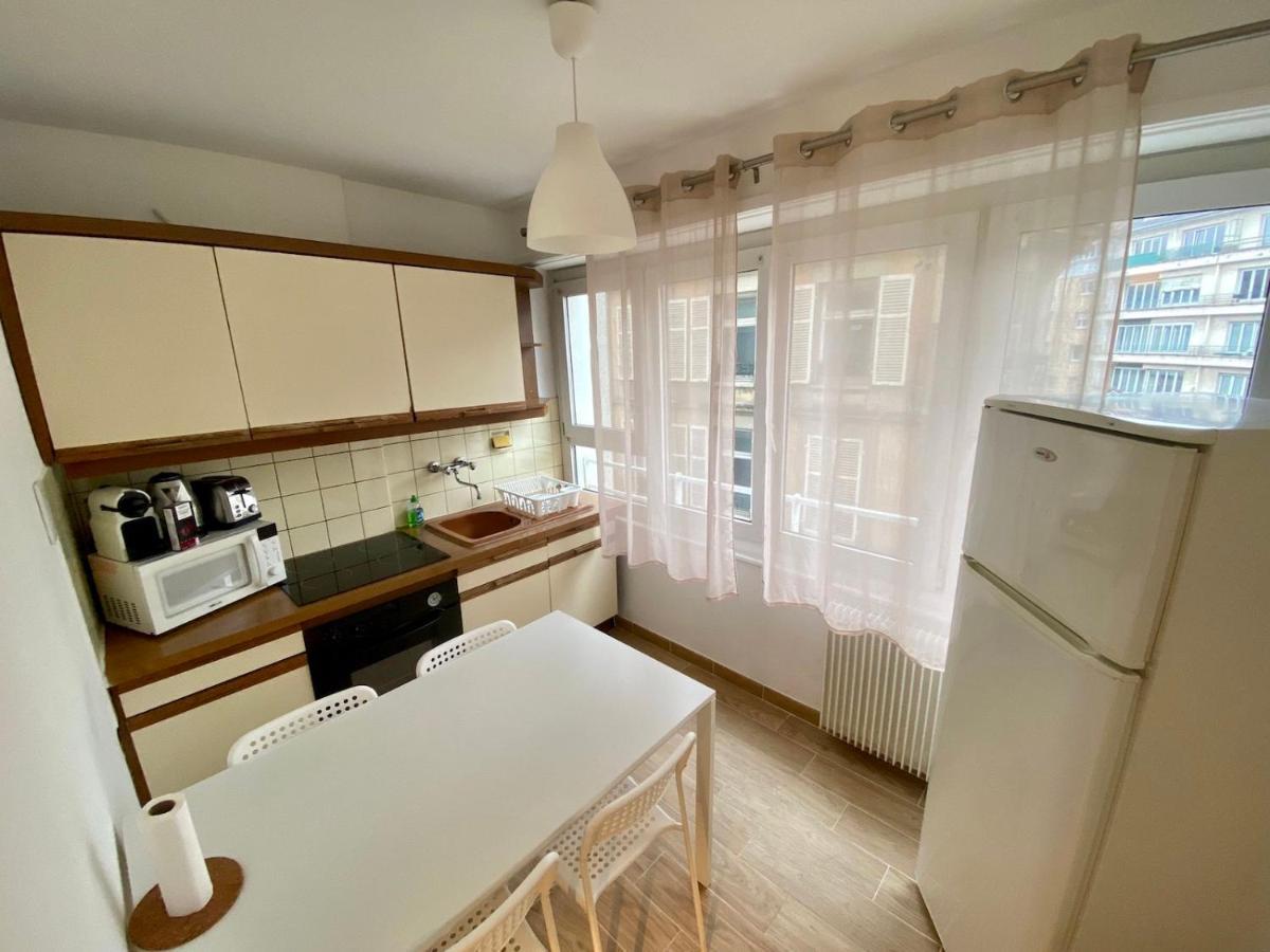 Ferienwohnung Appart Strasbourg Gare Parking Exterior foto