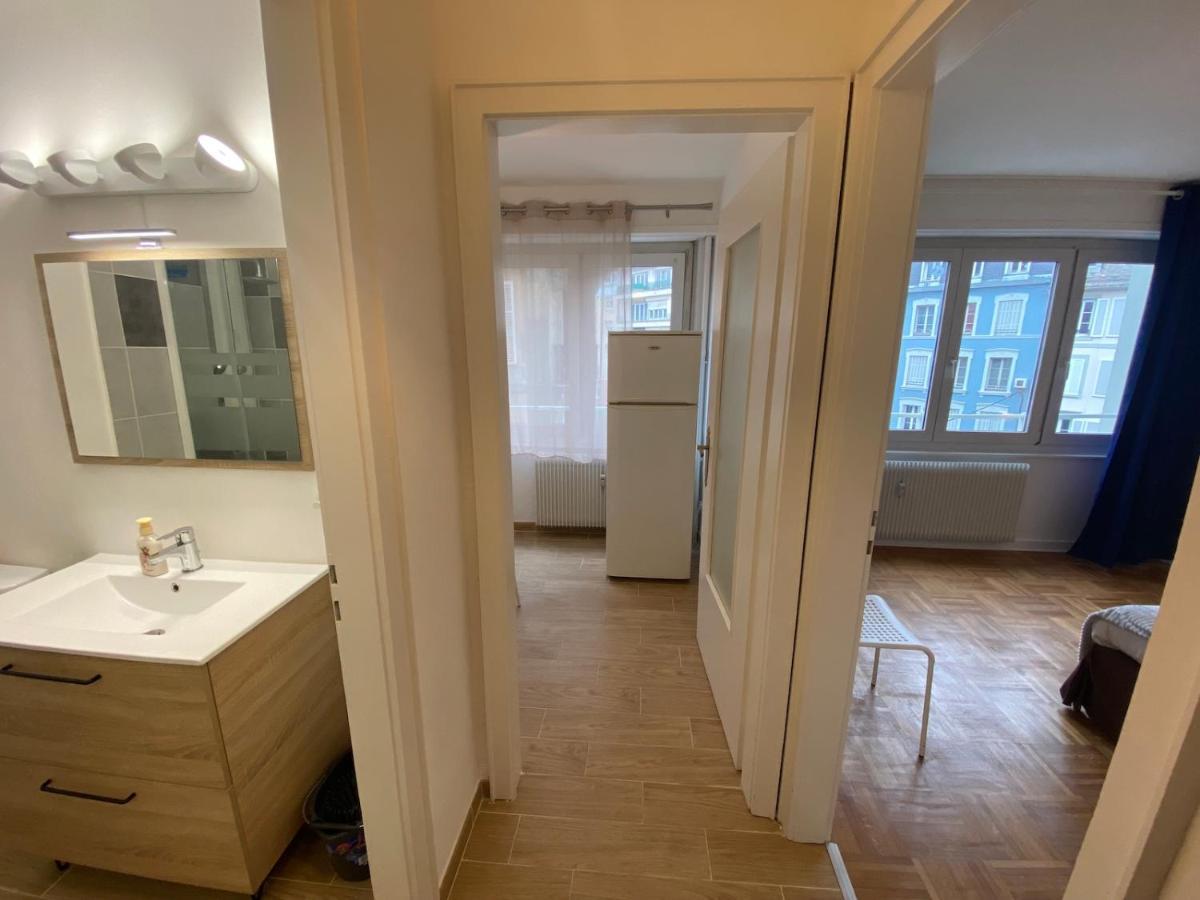 Ferienwohnung Appart Strasbourg Gare Parking Exterior foto